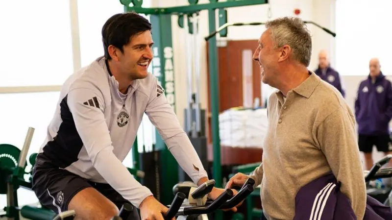 مانشستر يونايتد يراجع خياراته الفنية